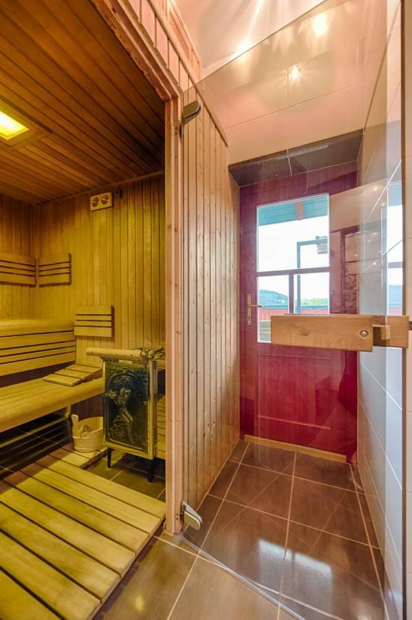 Hotel Zlaty Orel Ostrawica Zewnętrze zdjęcie