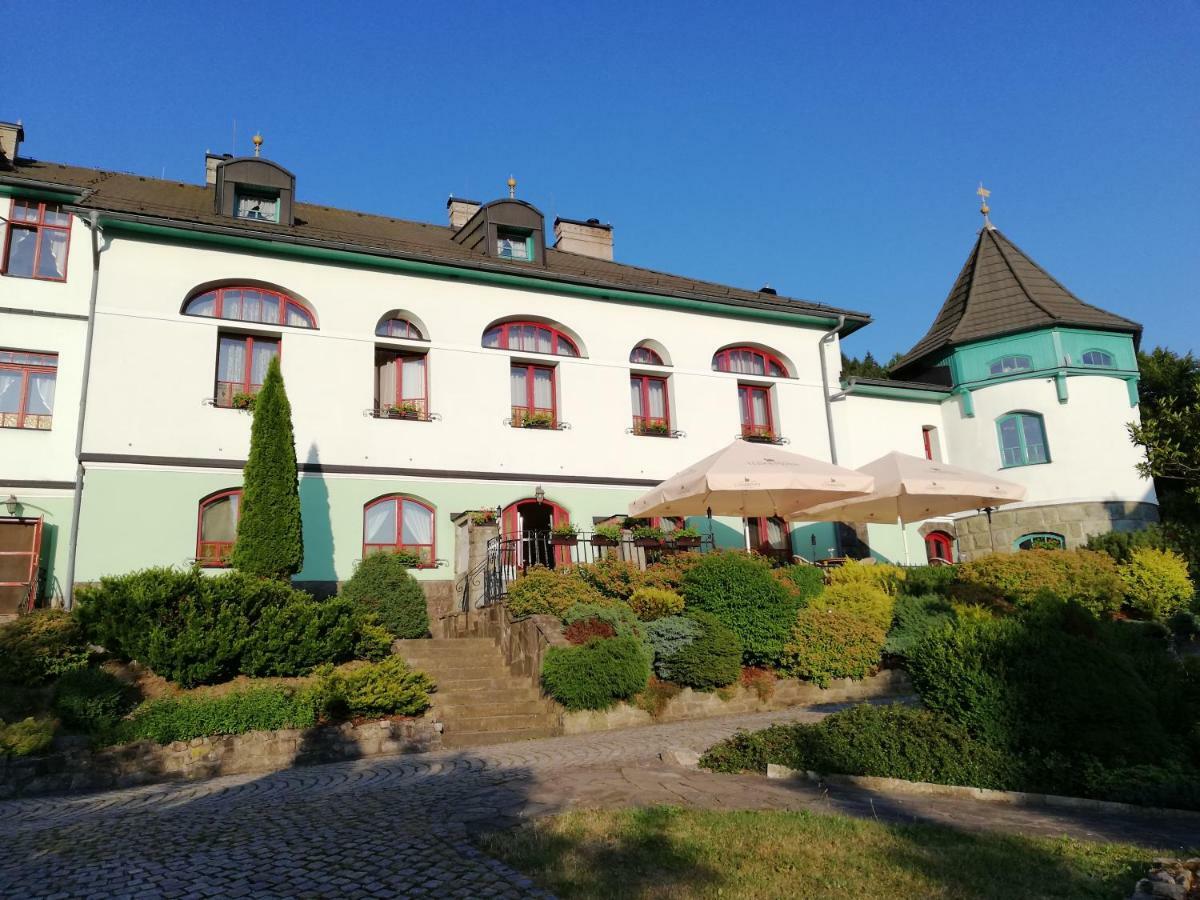 Hotel Zlaty Orel Ostrawica Zewnętrze zdjęcie