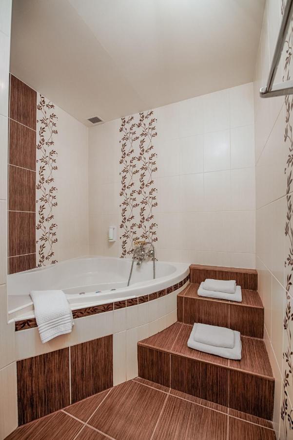 Hotel Zlaty Orel Ostrawica Zewnętrze zdjęcie